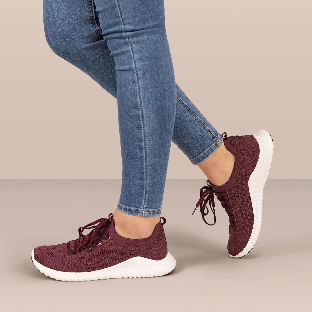 Aetrex Women's Carly Arch Support Sneakers - Burgundy | USA A6TB5ZW